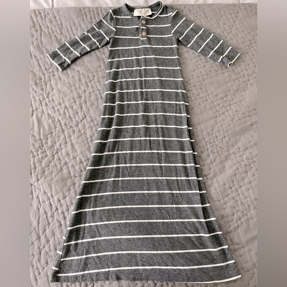 Dwell & Slumber Gray White Striped Baby Sleep Gown 0-3 Months Rayon Ethical USA